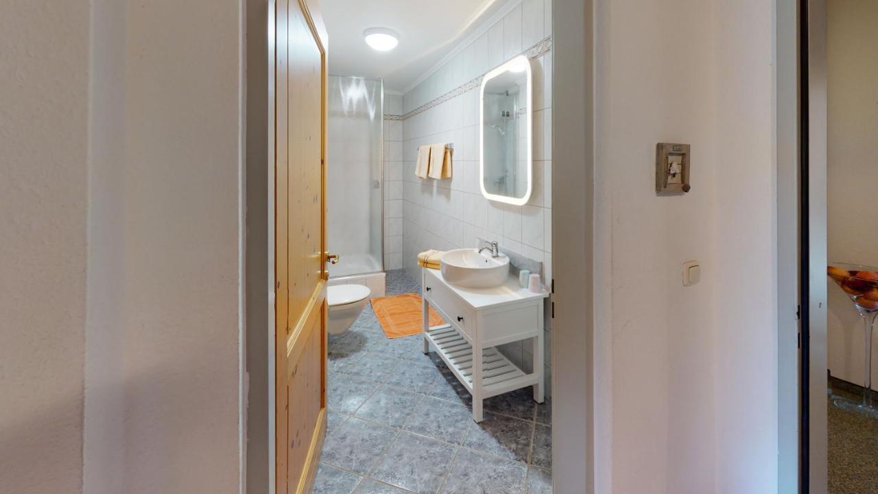 Apartementhaus Schoendorfer Strobl Exterior photo